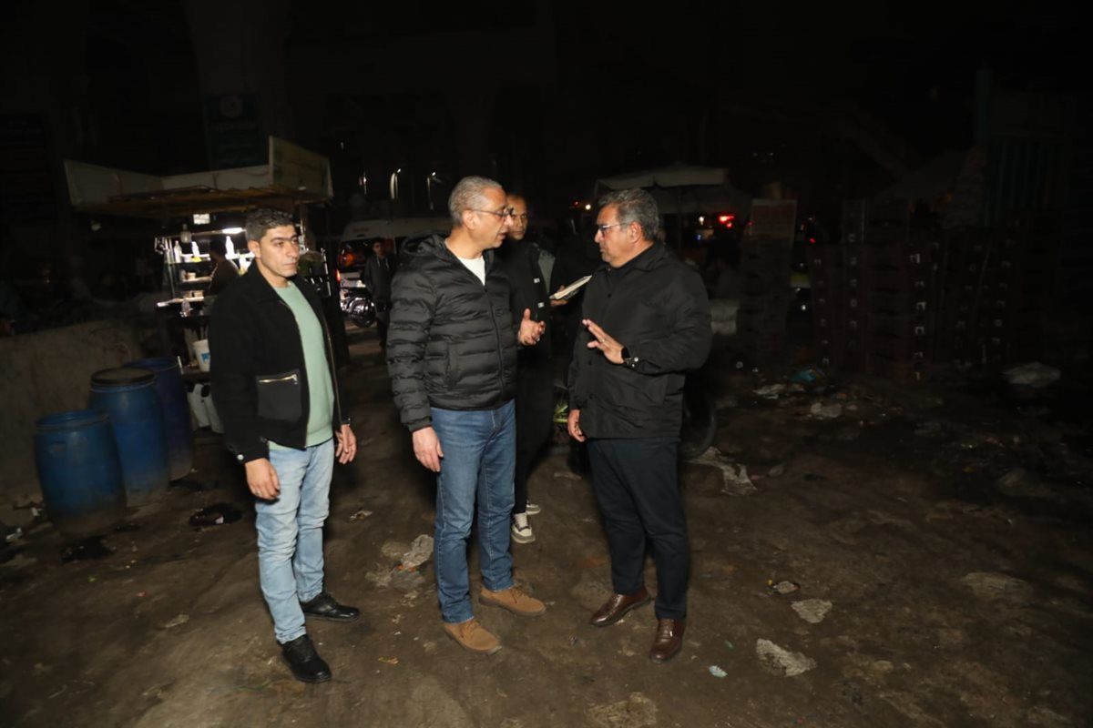 جولة موسعة لمحافظ الجيزة لمتابعة الالتزام بقرارات الغلق بالعجوزة وبولاق الدكرور والطالبية والهرم 