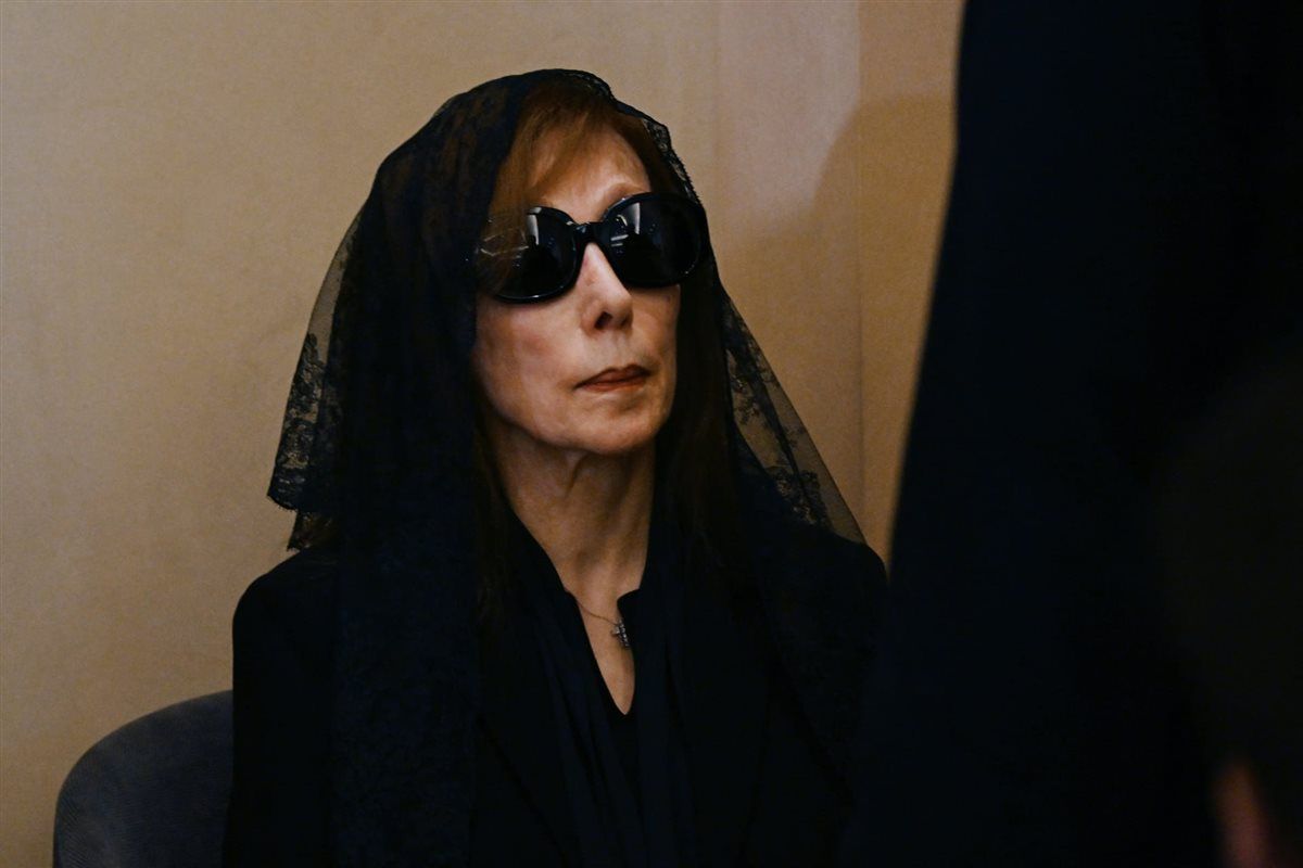 <strong>حقيقة عودة فيروز إلى الغناء</strong>