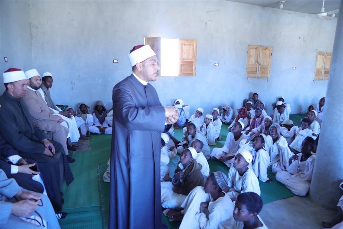 قافلة البحوث الإسلامية تبدأ نشاطها بزيارات ميدانية لحلايب وشلاتين وأبو رماد