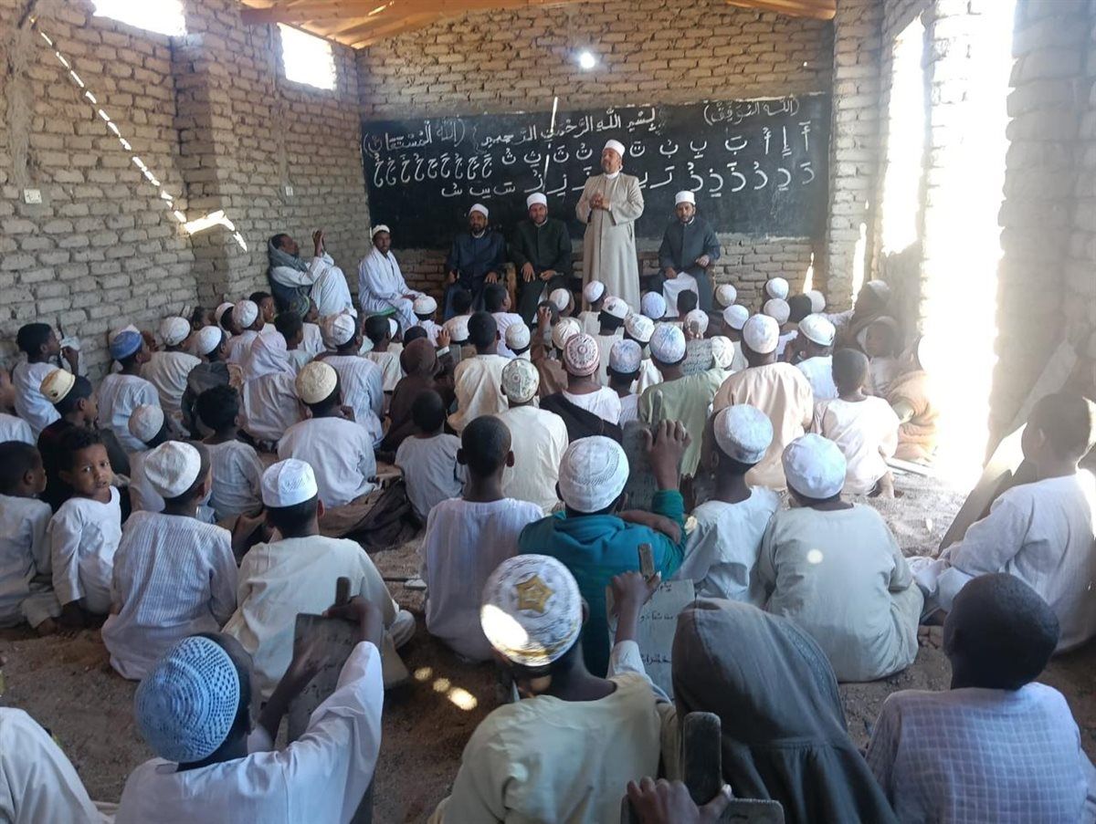 قافلة البحوث الإسلامية تبدأ نشاطها بزيارات ميدانية لحلايب وشلاتين وأبو رماد