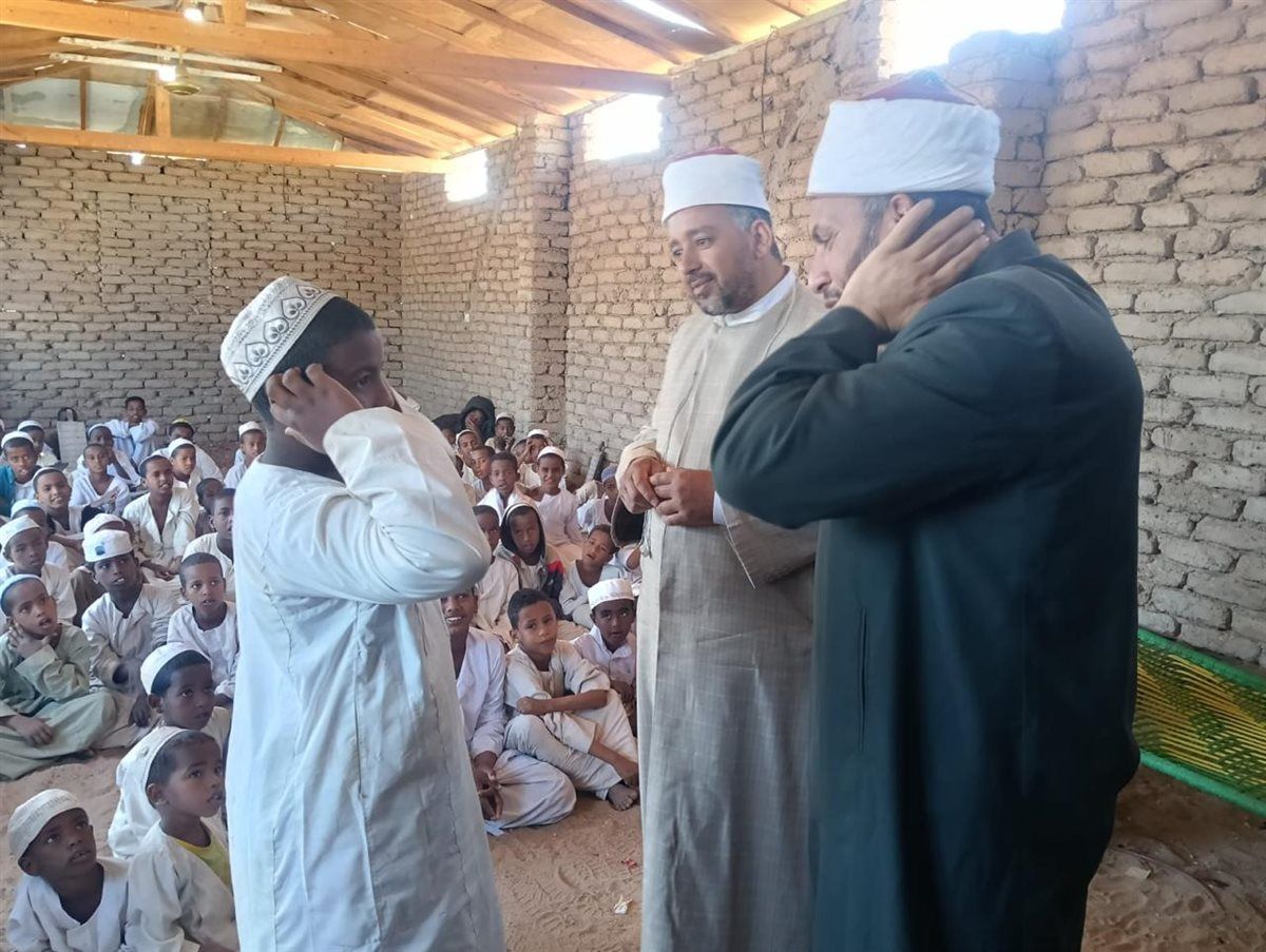 قافلة البحوث الإسلامية تبدأ نشاطها بزيارات ميدانية لحلايب وشلاتين وأبو رماد