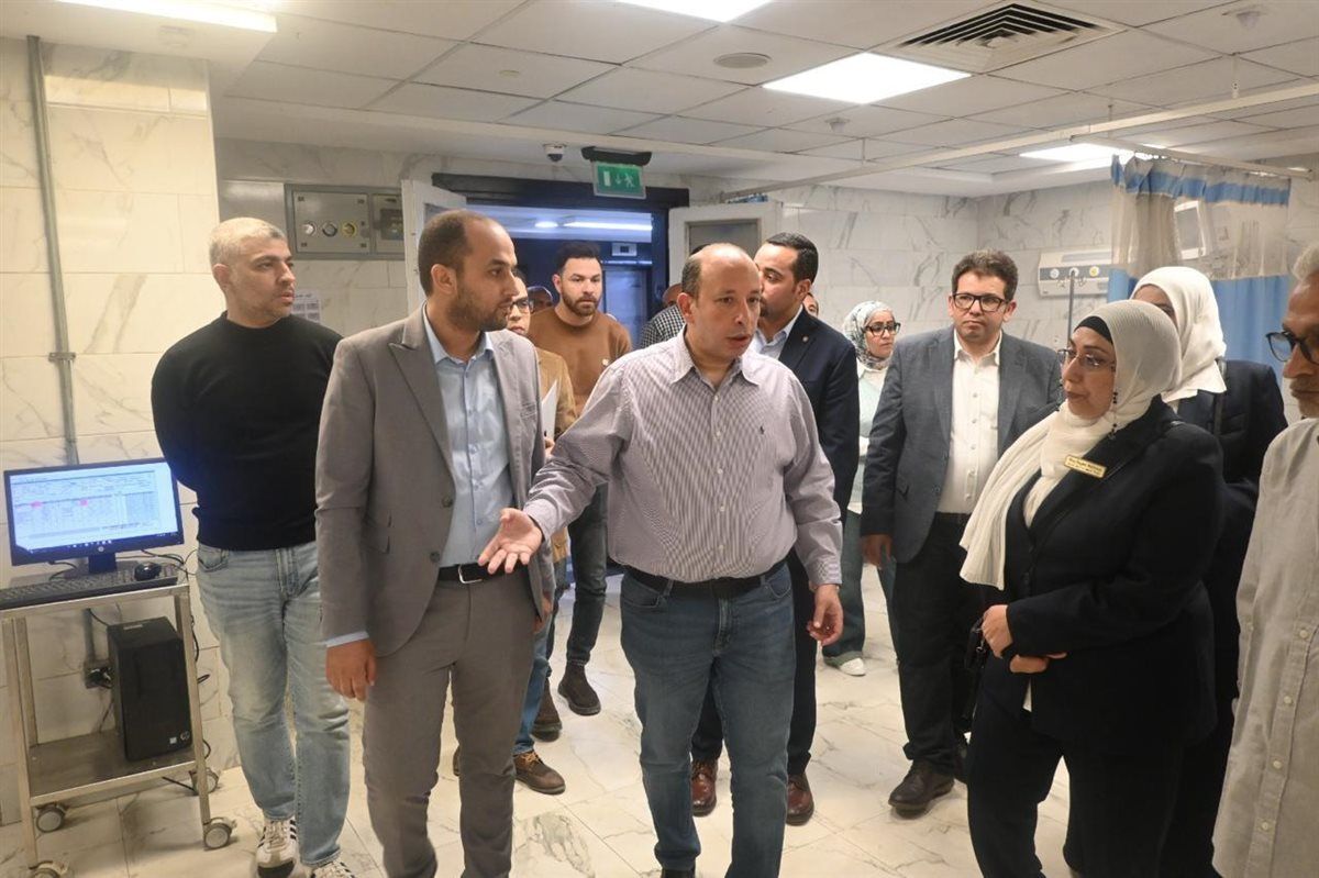 جولة عميد قصر العيني في الطوارئ 