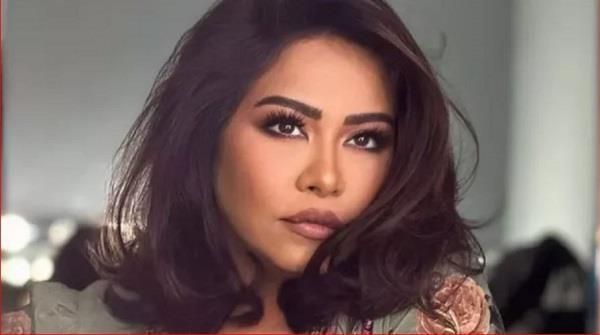 <strong>شيرين عبد الوهاب </strong>