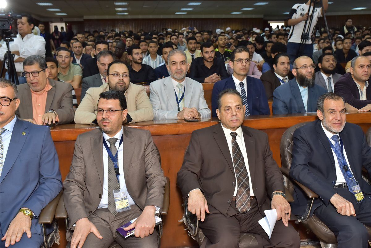 جانب من المؤتمر 