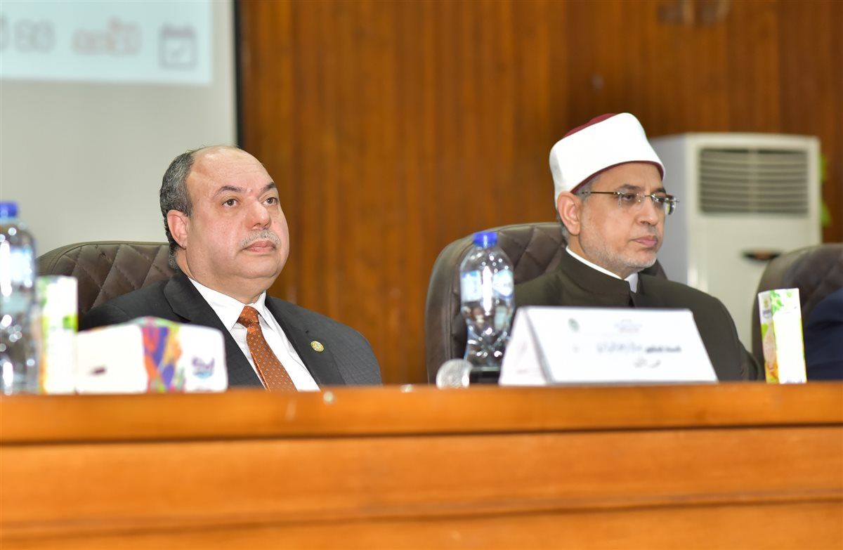 جانب من المؤتمر 