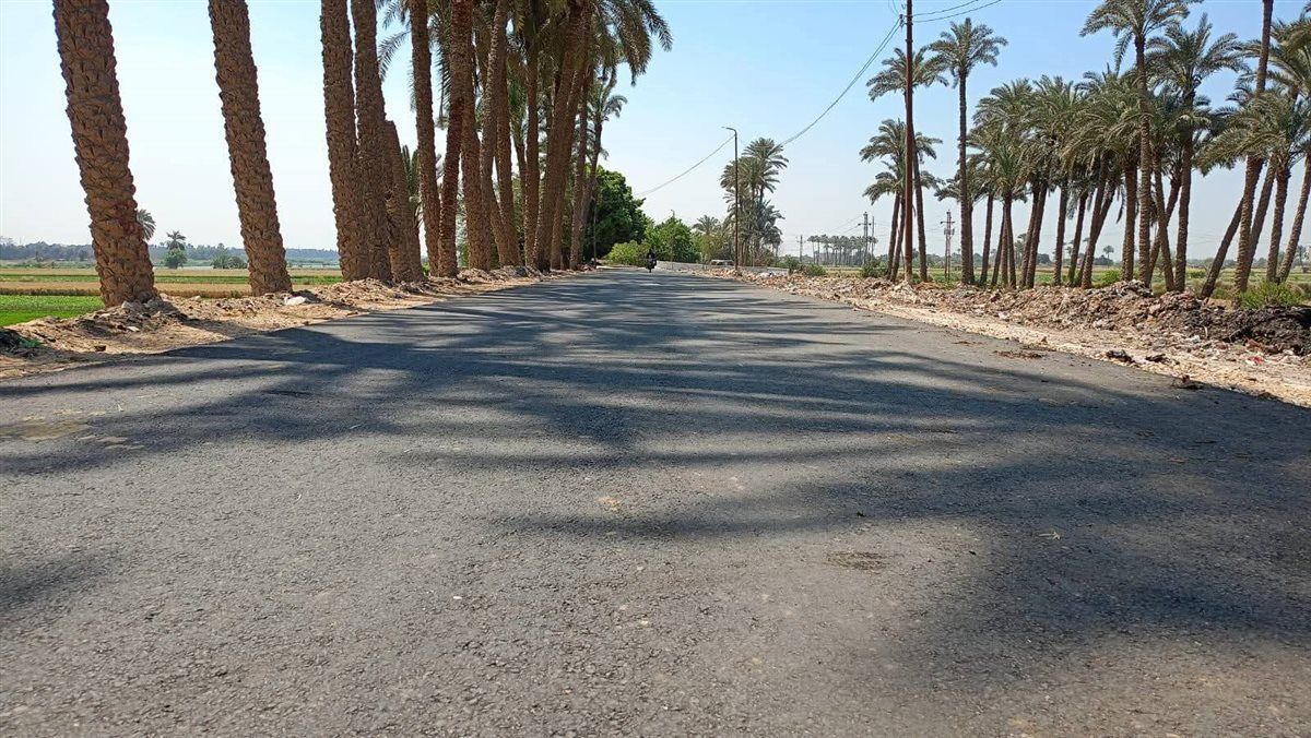 محافظ الجيزة: تطوير وتوسعه ورصف طريق طراد النيل – كفر شحاته بالعياط لتحقيق السيولة المرورية