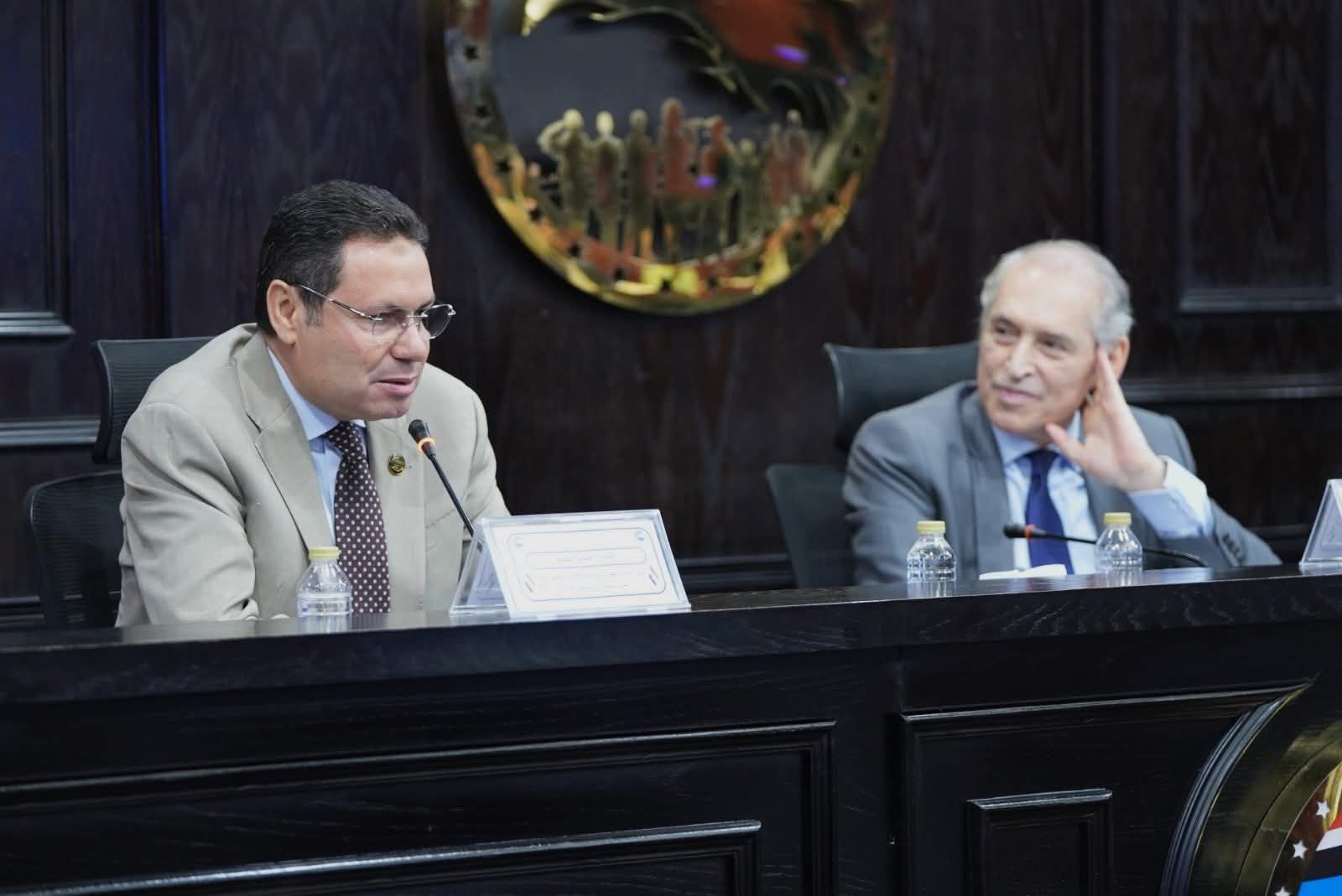 67083b4c21.jpg