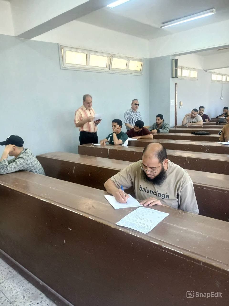 جانب من أعمال الامتحانات بجامعة الأزهر 