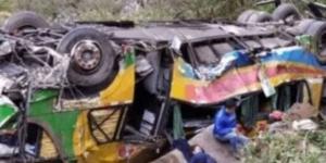 مصرع 24 شخصا بسبب سقوط عربة جرار تقل مصلين فى بركة مياه بالهند