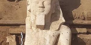 اكتشاف
      تمثال
      جديد
      لرمسيس
      الثاني