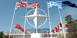 التداعيات
      المحتملة
      لانسحاب
      واشنطن
      من
      حلف
      "الناتو"
