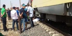 مصرع
      موظف
      دهسًا
      أسفل
      عجلات
      قطار
      بمحطة
      طهطا
      في
      سوهاج