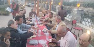 مجلس
      مدينة
      الباجور
      في
      المنوفية
      ينظم
      إفطاره
      السنوي
      للعاملين