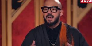 محمود
      العسيلي
      يوجه
      رسالة
      لـ
      عصام
      صاصا
      ويكشف
      رأيه
      في
      أغاني
      المهرجانات
      (فيديو)