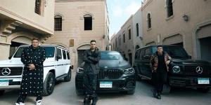 القصة
      الكاملة
      لأزمة
      صورة
      عمر
      كمال
      وشاكوش
      وحمو
      بيكا
      مع
      السيارات
      الفارهة