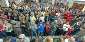 محافظ
      قنا
      يعلن
      عن
      جاهزية
      3
      آلاف
      و208
      مساجد
      لإقامة
      صلاة
      عيد
      الفطر