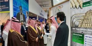 وزير
      الصناعة
      يفتتح
      جناح
      "صناعة
      سعودية"
      المشارك
      في
      معرض
      هانوفر
      بألمانيا