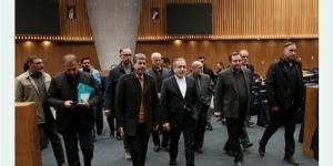 عراقجي
      يحذر
      من
      مؤامرة
      جديدة
      تستهدف
      الداخل
      الإيراني