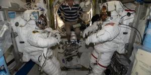 تأجيل سير فضائي بمحطة الفضاء الدولية بسبب حالة طبية غير معلنة