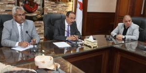 محافظ سوهاج يتابع مشروعات المبادرة الرئاسية "حياة كريمة"