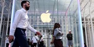 شركة آبل تعلن إيقاف منتجها الشهير بعد 20 عاما