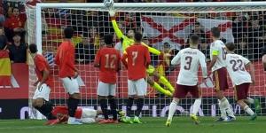 أبومسلم: تألق مصطفى شوبير و«سوء الحظ» يحسمان التعادل مع إسبانيا