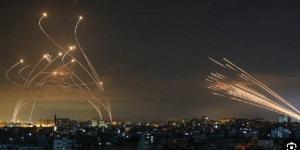 إعلام إيراني: قصف مواقع حكومية في جزيرة قشم