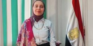 وكيل وزارة الصحة بالإسماعيلية تتفقد سير العمل بالقافلة الطبية بقرية الجرايشة