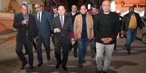 محافظ الغربية يقود حملة ليلية بطنطا لمتابعة تنفيذ مواعيد الغلق