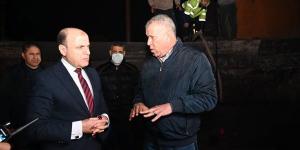 جولة ليلية لمحافظ الغربية وسط هطول الأمطار بطنطا يتابع رفع تجمعات المياه