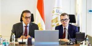 وزيرا الصحة والتخطيط يناقشان الخطة الاستثمارية لوزارة الصحة للعام المالي 2026/2027