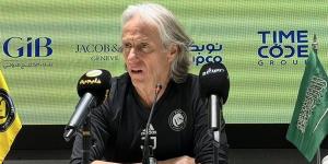 أول تعليق من جيسوس على أنباء تدريب المنتخب السعودي في كأس العالم