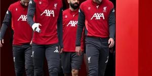 محمد صلاح يعود لتدريبات ليفربول بعد إعلان رحيله (صور)