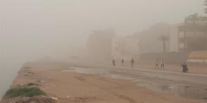 عاصفة ترابية تحجب الرؤية على الطرق وانتظام الدراسة بمختلف مراكز البحيرة