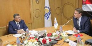 وفد سويسري يزور قنا لمناقشة مستجدات مشروع التنمية الحضرية