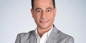 «لعب ولعب» يرسم البهجة على وجوه الأيتام.. احتفالية إنسانية بالمسرح القومي للأطفال