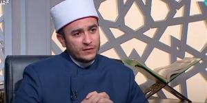 هل عقوق الوالدين يعاقب عليه الإنسان في أولاده؟.. أمين الفتوى يجيب