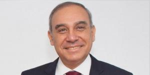 وزير الأوقاف يهنئ السفير علاء الدين زكريا لتعيينه رئيسًا للهيئة العامة للاستعلامات