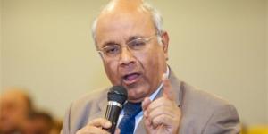 كيف يوزع مشروع قانون الإدارة المحلية الجديد الصلاحيات بين المحافظ والمجالس المحلية؟