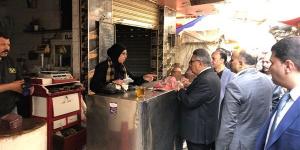 محافظ الدقهلية في جولة مفاجئة على مخابز المنصورة