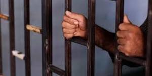 حبس نقاش في المنوفية بتهمة الاعتداء على شقيقتين قاصرتين
