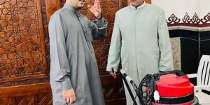 أوقاف البحر الأحمر يتفقد سير الدراسة بالمركز الثقافي بمسجد الميناء الكبير