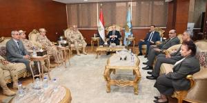 محافظ الغربية يستقبل مدير جمعية المحاربين القدماء