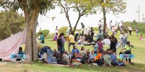 رسميًا.. موعد إجازة شم النسيم 2026 للعاملين بالقطاعين العام والخاص في مصر