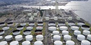 مخزونات النفط الأمريكية ترتفع لأعلى مستوى منذ يونيو 2023