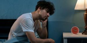 أضرار السهر وقلة النوم.. كيف يدمر صحتك الجسدية والنفسية بصمت؟