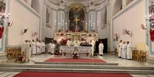 لوحة «العشاء الأخير».. تحفة ليوناردو دافنشي الخالدة تجسّد روح خميس العهد