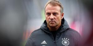 فليك يهاجم التحكيم بعد خسارة برشلونة أمام أتلتيكو مدريد