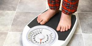 تحذير من الأنظمة الغذائية القاسية وسر استعادة الوزن بسرعة