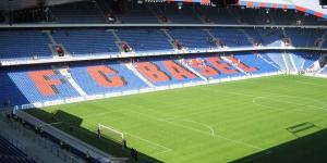 حريق غامض يضرب ملعب سانت ياكوب ويعطل مباراة بازل